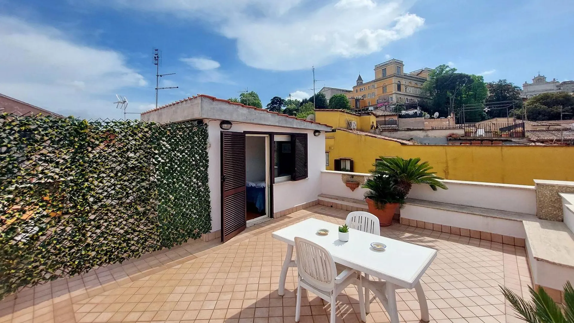 Magic Trastevere Suite On Roof Terrace Rome Homestay