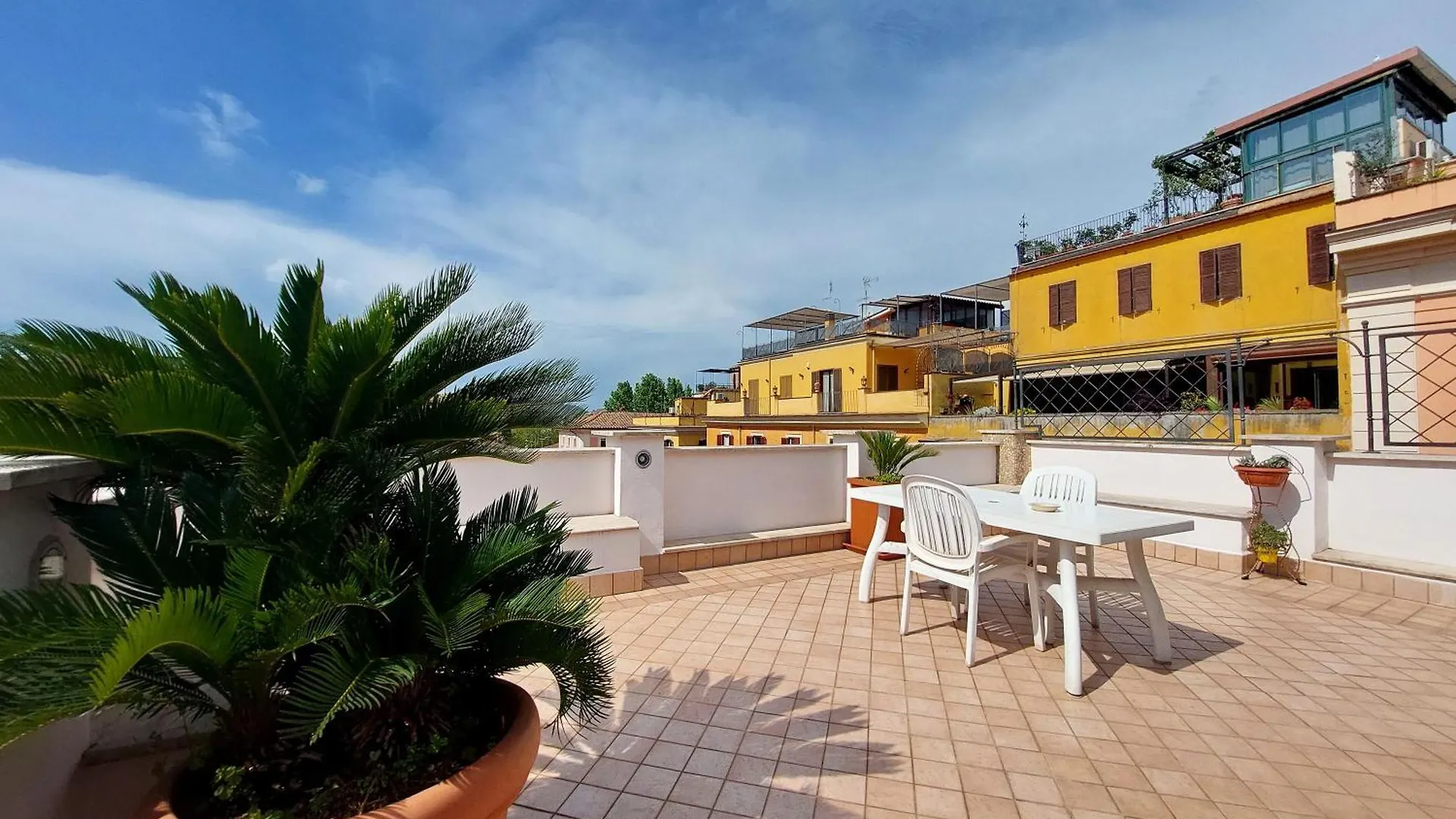 Magic Trastevere Suite On Roof Terrace Rome Homestay