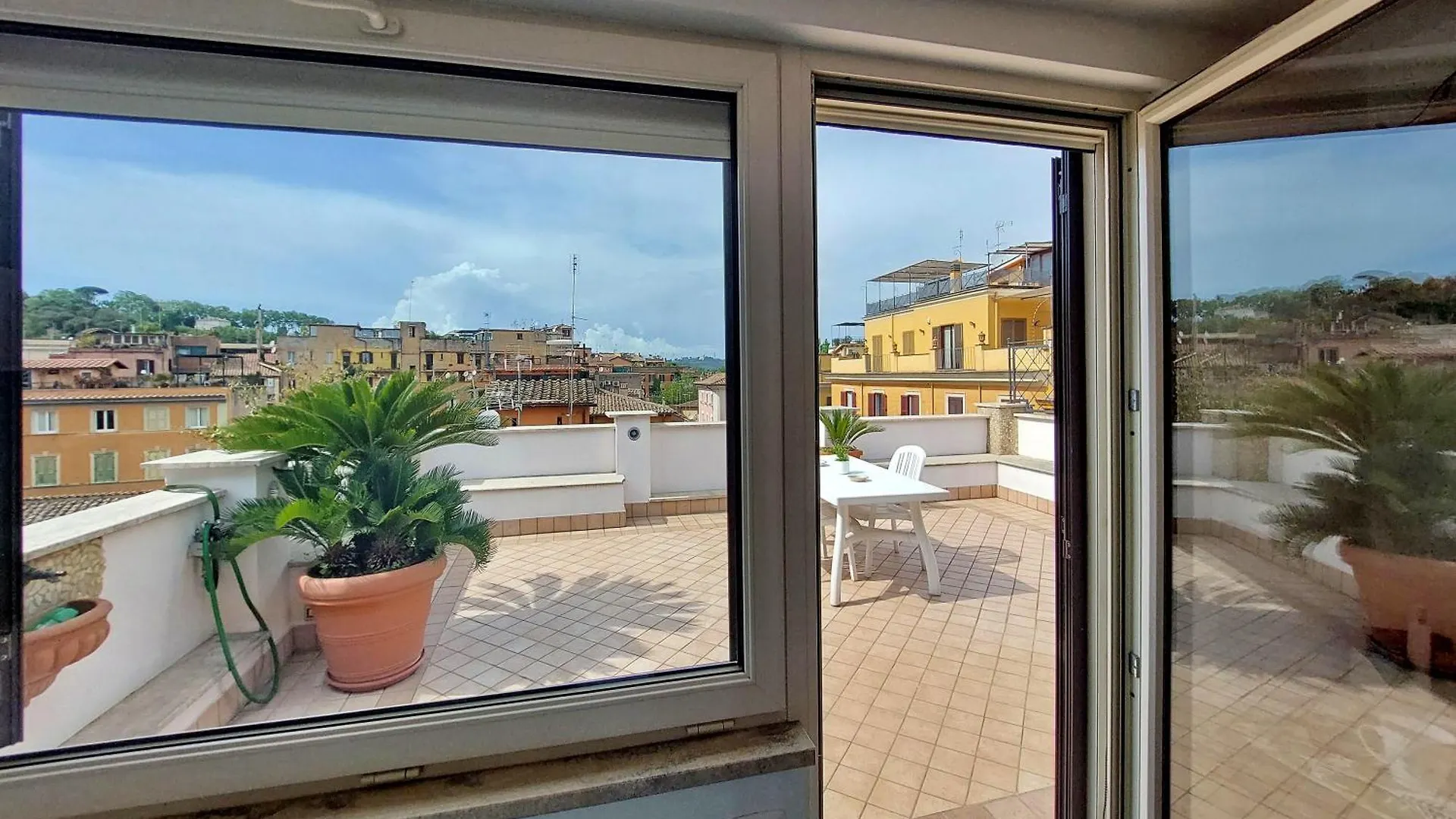 Magic Trastevere Suite On Roof Terrace Rome