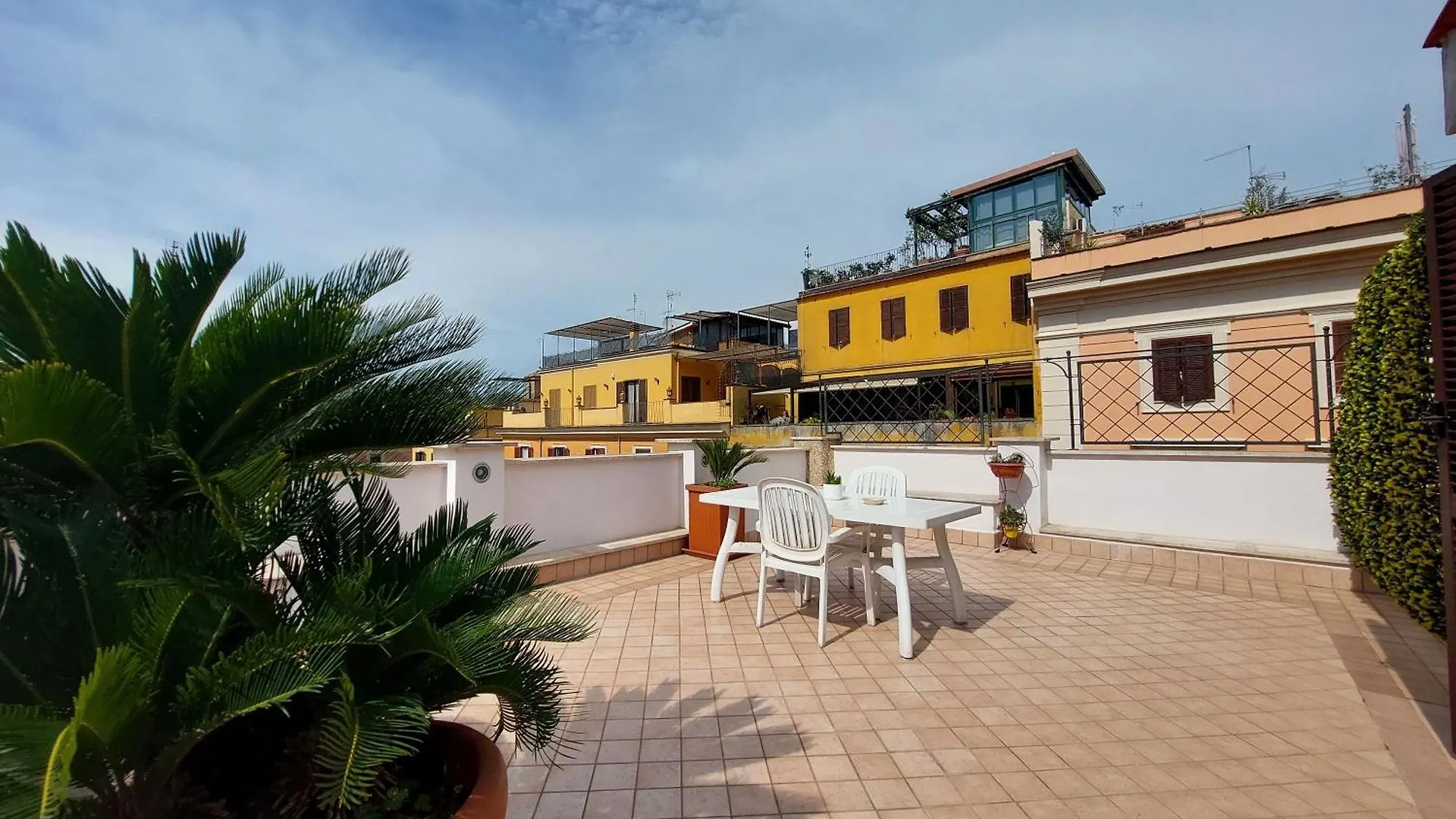 Magic Trastevere Suite On Roof Terrace Rome Homestay