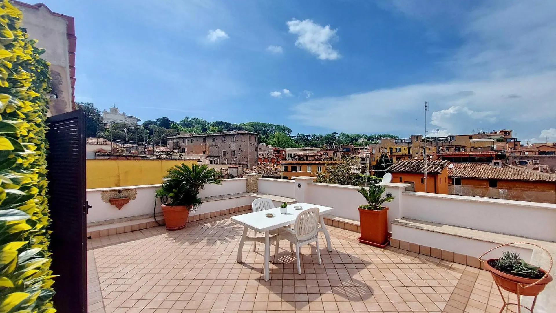 Magic Trastevere Suite On Roof Terrace Rome