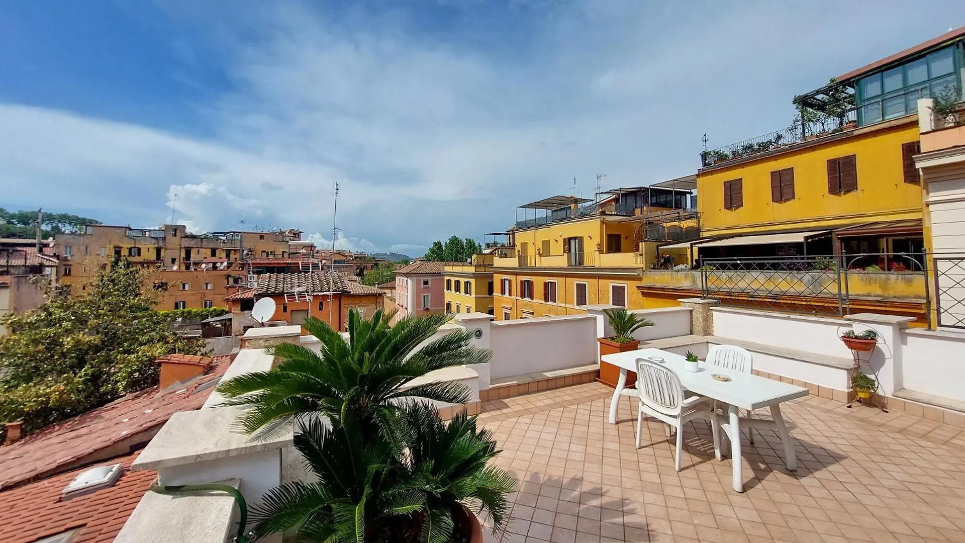 Magic Trastevere Suite On Roof Terrace Rome