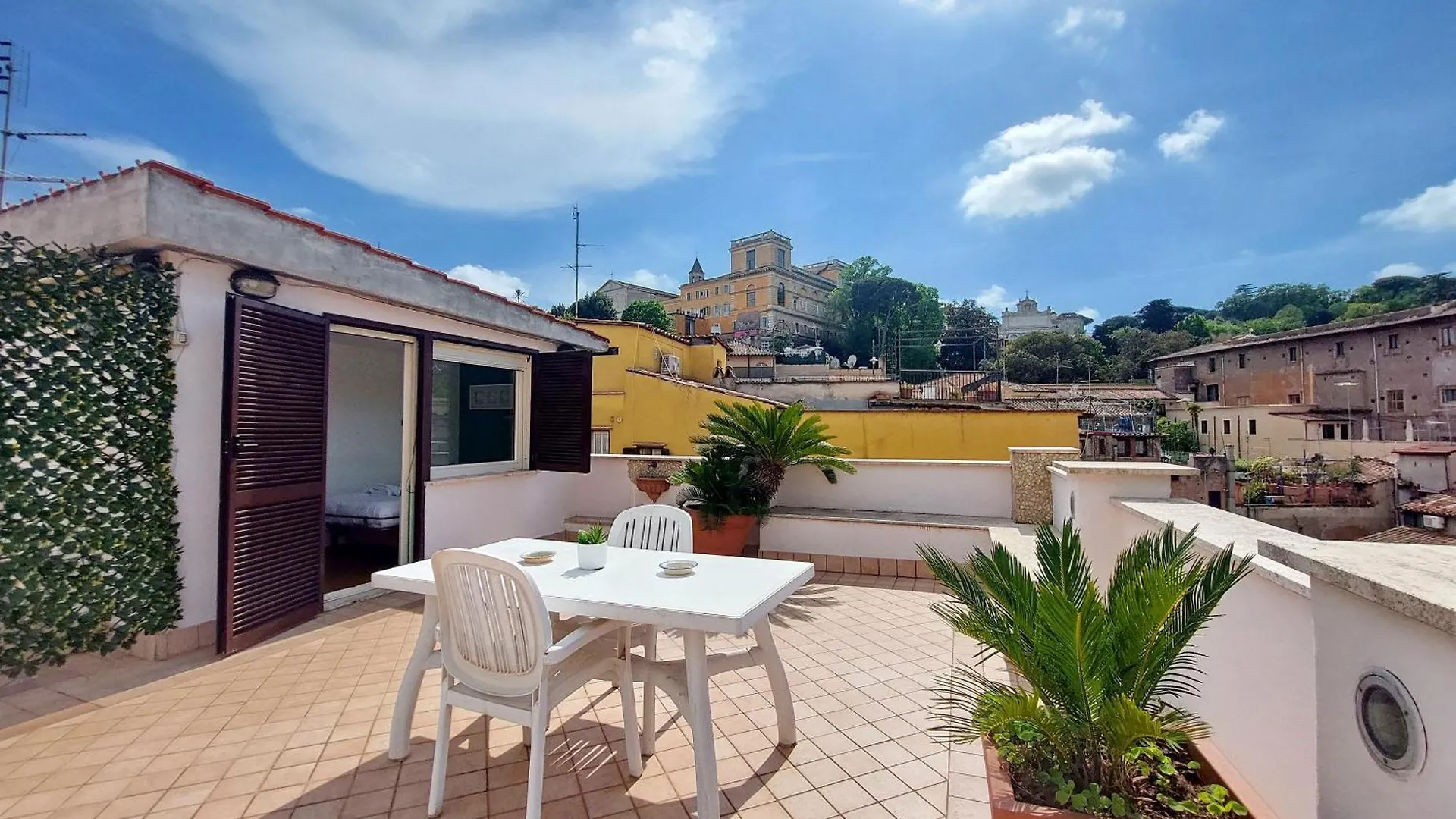 Magic Trastevere Suite On Roof Terrace Rom Rum i privatbostad